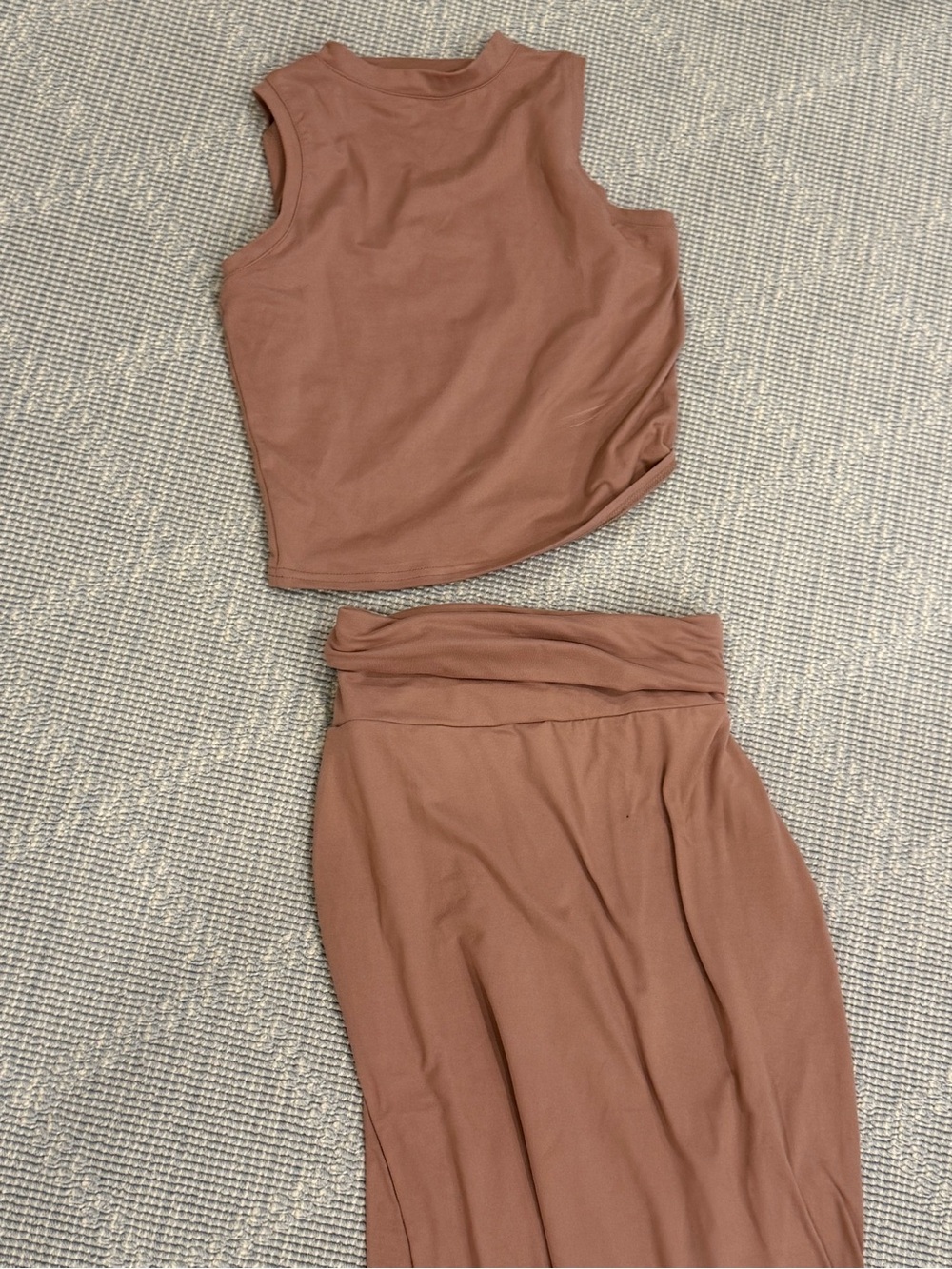 Sleeveless Fold-Waist Maxi Skirt Set in Dusty Rose